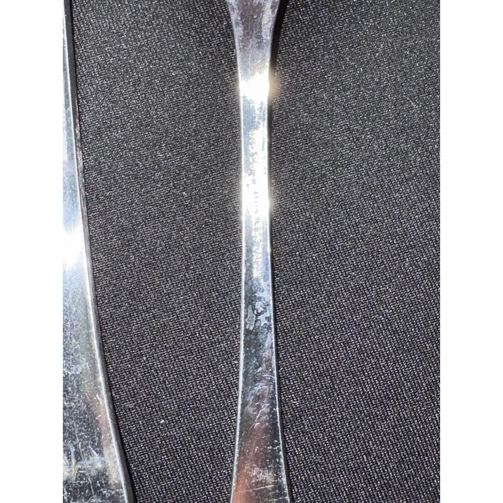 The Cellar CLF17 Stainless 8 Dinner Knives 2 Spoons Glossy Fan Ribbed Flatware
